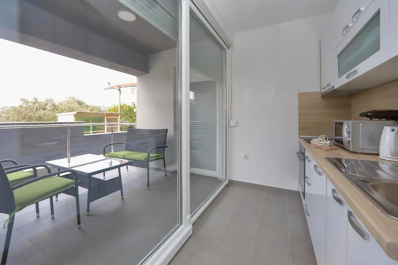Apartments Nikić Bibinje