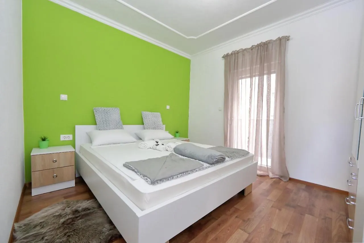 Apartments Nikić Bibinje