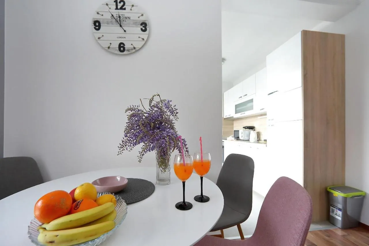 Apartments Nikić Bibinje
